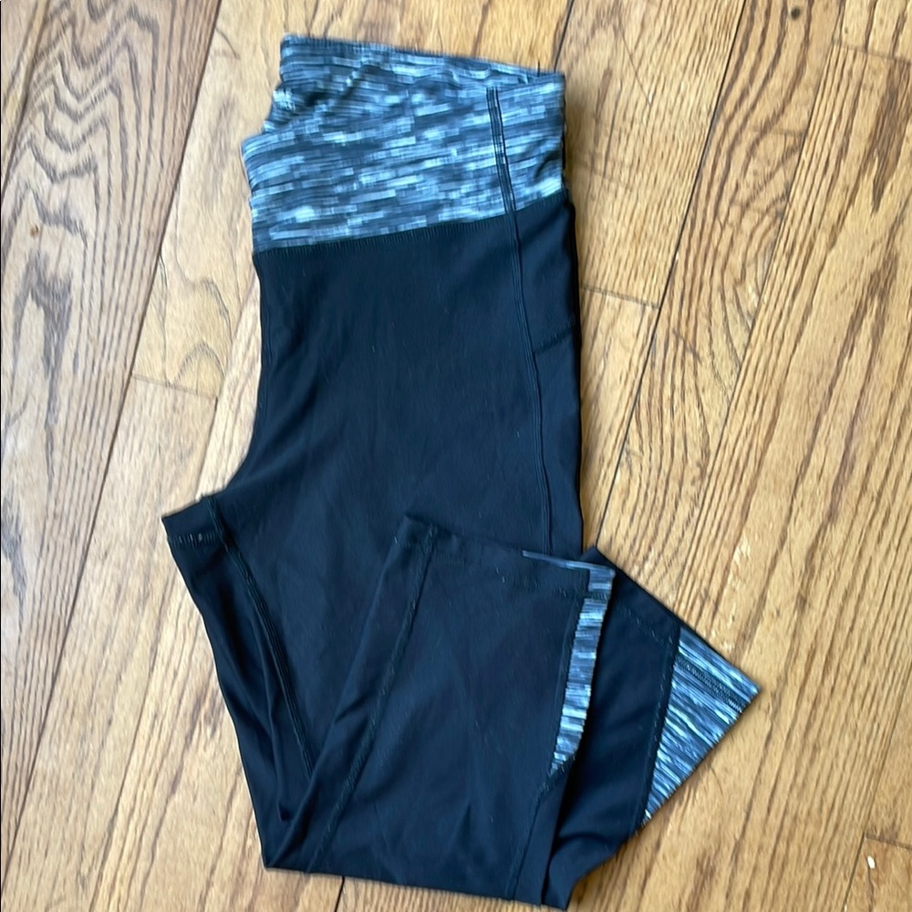 Xersion Black and Gray Leggings
